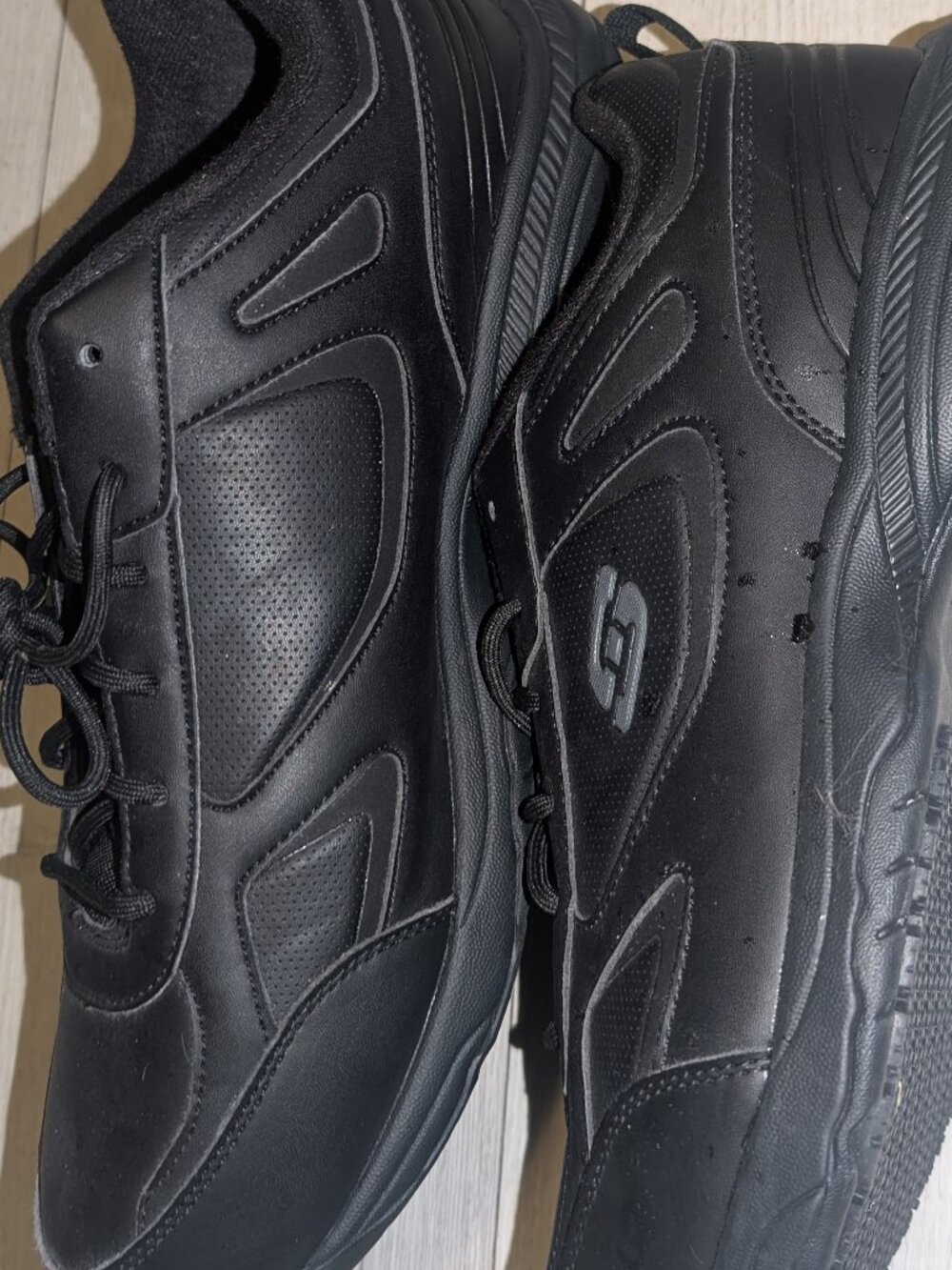 SKECHERS RELAXED FIT MEMORY FOAM BLACK WORK SHOES MENS SIZE 13 - Picture 2 of 8
